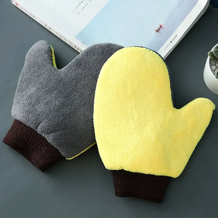 The Helpful Handy Mitt
